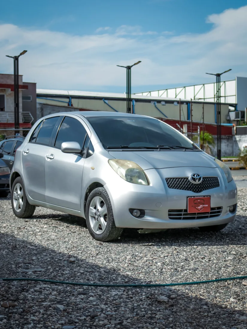 Toyota Yaris 2006