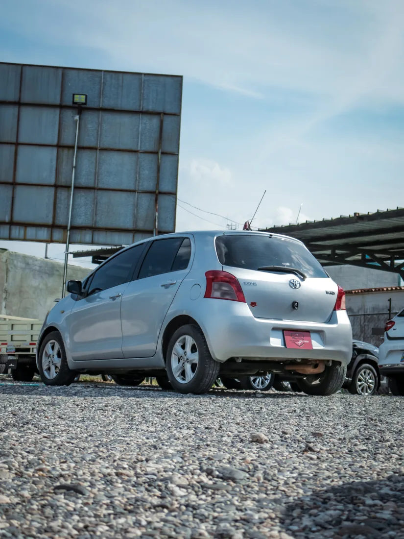Toyota Yaris 2006